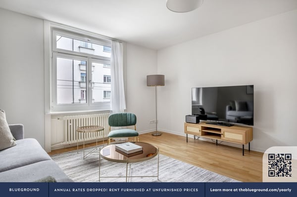 Luftige Wiedikon 1.5 ZW mit W/T. Nah zum Markt, by Blueground 2