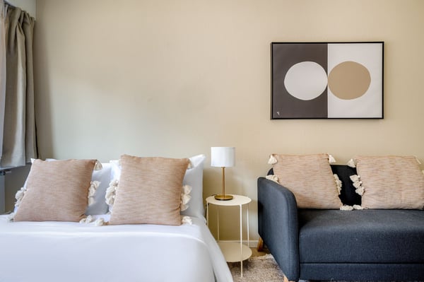 Schönes Studio (2.5 ZW) Unterstrass, 10 mit Tram von HB, by Blueground 8