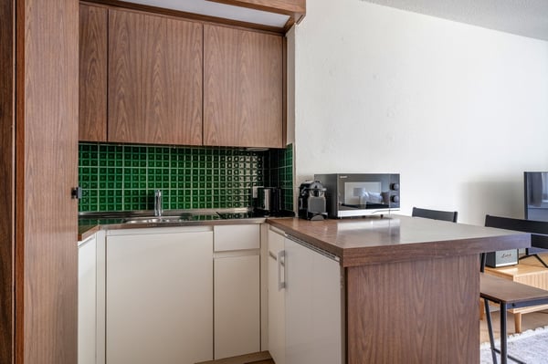 Schönes Studio (2.5 ZW) Unterstrass, 10 mit Tram von HB, by Blueground 5