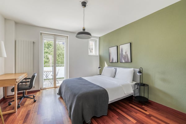 Luftige Wiedikon 4.5 ZW mit W/T, nah Markt & ZRH HB, by Blueground 11