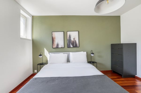 Luftige Wiedikon 4.5 ZW mit W/T, nah Markt & ZRH HB, by Blueground 13