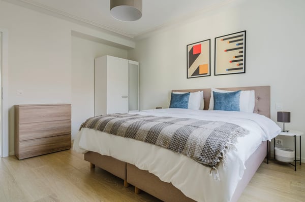 Schicke Enge 2 ZW mit W/T, nah Markt & ZRH HB, by Blueground 12