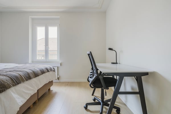 Schicke Enge 2 ZW mit W/T, nah Markt & ZRH HB, by Blueground 13