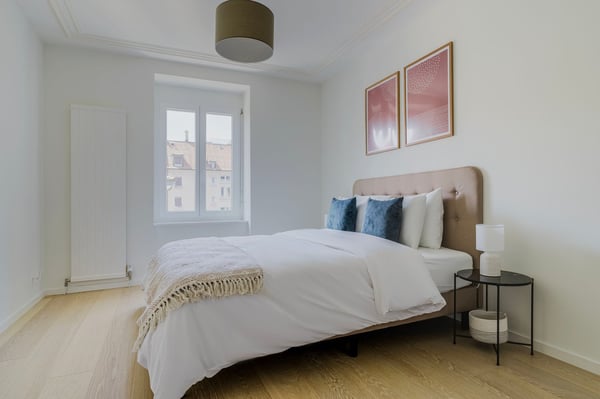 Schicke Enge 2 ZW mit W/T, nah Markt & ZRH HB, by Blueground 17