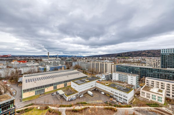 Schicke Oerlikon 2.5ZW mit Keller und W/T, nah Markt, über Blueground 5