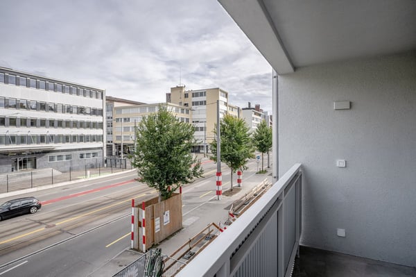 Hip Altstetten, 3.5ZW mit Keller & W/T, nah Markt, über Blueground 6