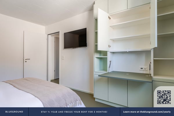 Blueground ID227, Oerlikon 11
