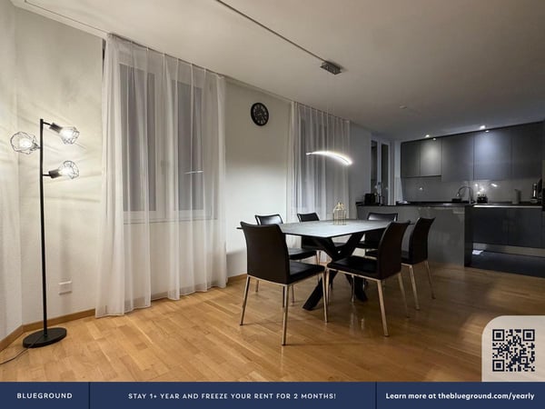 Building Bahnhofstrasse (ZRH1512377P) 6