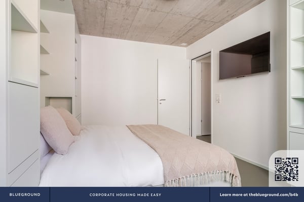 Blueground ID336, Oerlikon 9