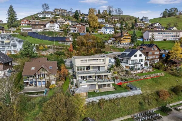 Traumhaftes Wohnen an nebelfreier Lage mit Berg- und Talsicht 2