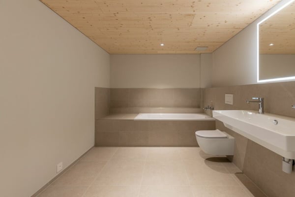 Bezugsbereit! Komplett saniertes 5.5 Zimmer Einfamilienhaus im schönen WEIHERHOF 19
