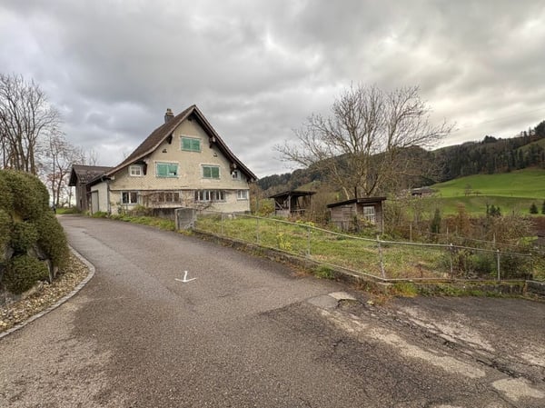 Bauparzelle oder Bestand an schöner Lage 8