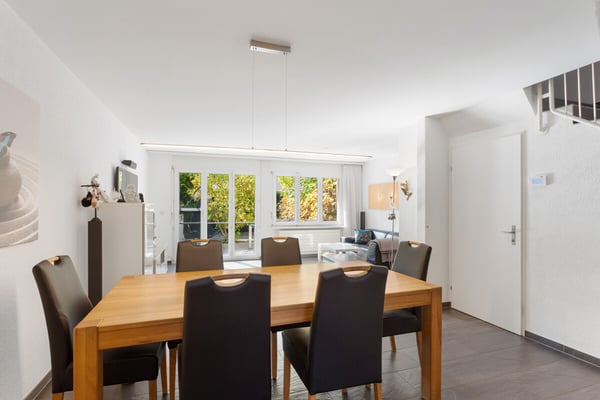 Charmantes Reihenmittelhaus in beliebter Wohnlage nahe dem Bodensee 2