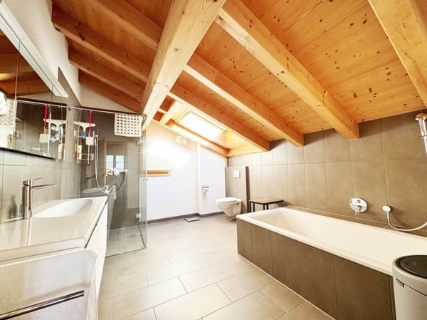 Chalet in bevorzugter Lage von Grindelwald 10