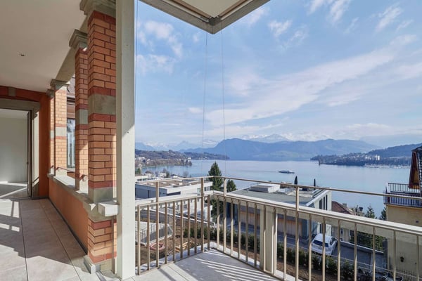 Mietwohnung mit Weitblick - an Luzerns erster Adresse 1