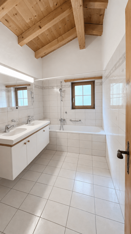 4.5 Zimmer Dachgeschosswohnung - Dauermiete - 8