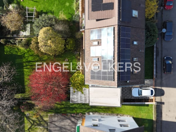 Vielseitiges Mehrfamilienhaus in sehr guter Lage 3