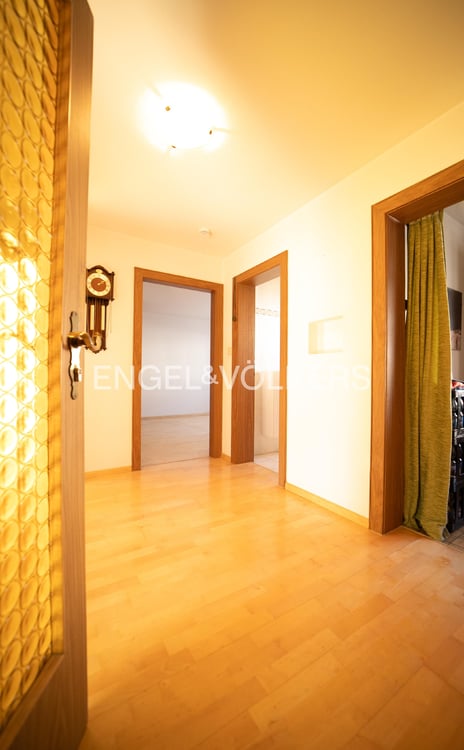 Vielseitiges Mehrfamilienhaus in sehr guter Lage 9