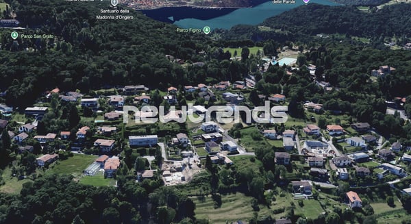 Vendesi terreno residenziale edificabile in zona idilliaca di 2300 m² 2