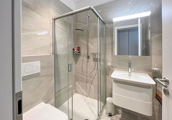 Lugano centro-servizi: appartamento 1.5 locali con ampi spazi e posto auto 6