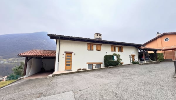 Arogno casa gemella con vista panoramica e giardino privato. 8