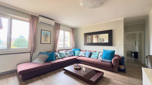 Gentilino, ampia casa bifamiliare con due appartamenti separati e giardino privato. 4