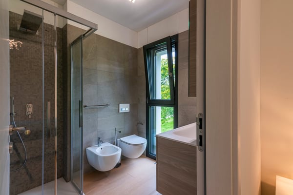 Montagnola, Arasio - ampio 1.5 Locali con vista lago e terrazza loggiata 8