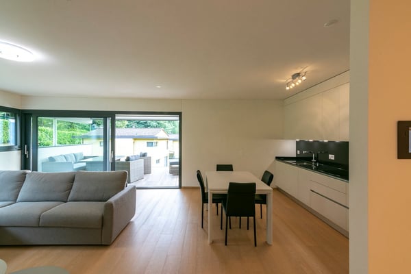 Montagnola, Arasio - ampio 1.5 Locali con vista lago e terrazza loggiata 4