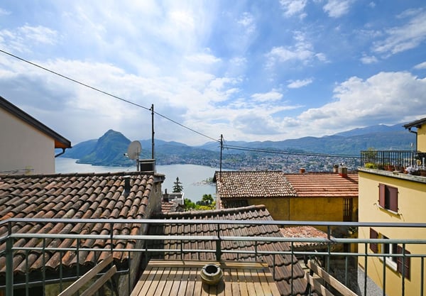 Lugano – Aldesago: casa di nucleo ristrutturata con splendida vista lago 20