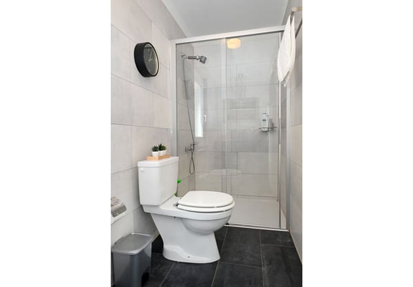 Lugano – Aldesago: casa di nucleo ristrutturata con splendida vista lago 13