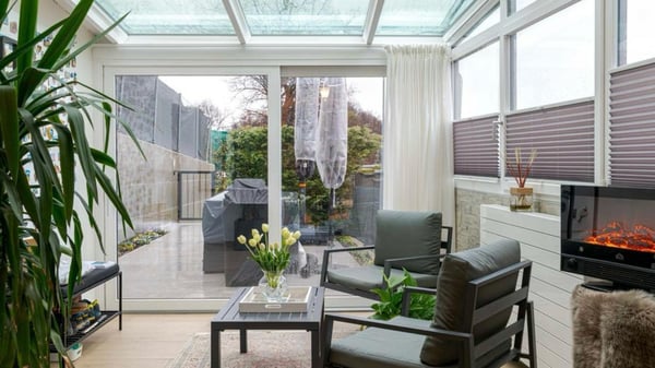 Agra, moderno 1.5 locali bifamiliare ristrutturata. Spazi generosi con terrazza e vista aperta. 7