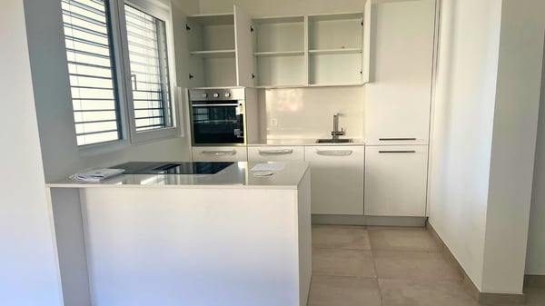 Viganello - Albonago vendesi villetta a schiera con vista lago panoramica e terrazza 2