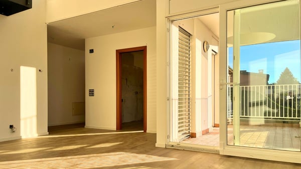 Viganello - Albonago vendesi villetta a schiera con vista lago panoramica e terrazza 7