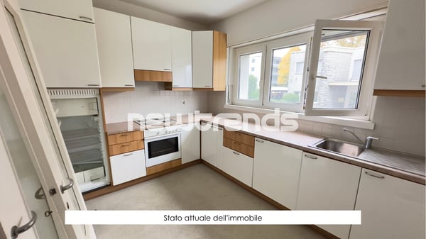 Mendrisio: palazzina a reddito con magazzino, 13 box e 5 posteggi este 9