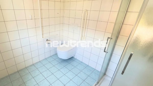 Cadro, villa unifamiliare con appartamento di servizio e piscina 9
