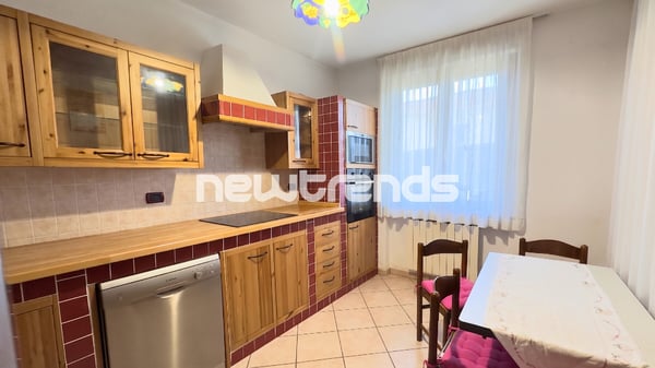 Uggiate con Ronago: villa con giardino 6