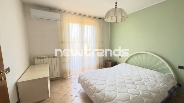 Uggiate con Ronago: villa con giardino 9