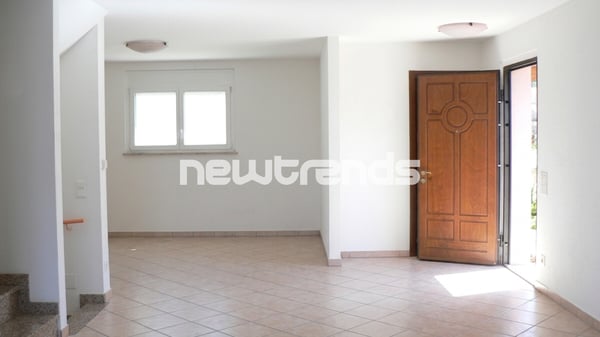 Barbengo: raffinata villa indipendente di 4.5 locali con giardino priv 4