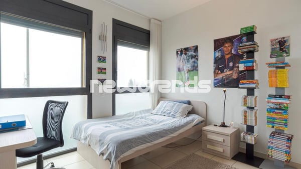Agra: moderno 5 locali in bifamiliare con terrazza e vista. 12