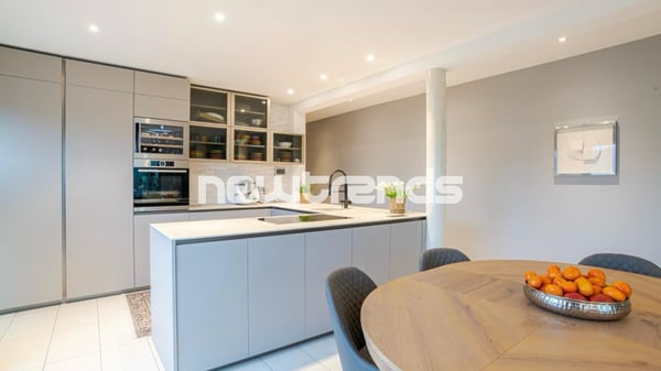 Agra: moderno 5 locali in bifamiliare con terrazza e vista. 6