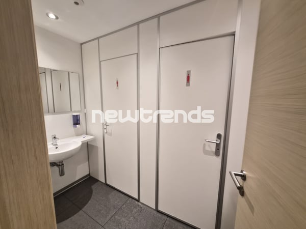 Agno: affittasi ampio ufficio semi-arredato di 230 m², disponibilità i 10