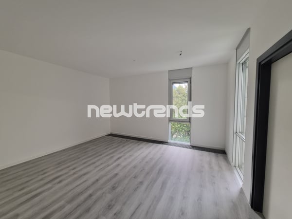 Lugano: affittasi prestigioso ufficio vista lago di 6 locali, doppi se 11