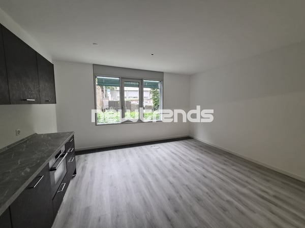Lugano: affittasi prestigioso ufficio vista lago di 6 locali, doppi se 9