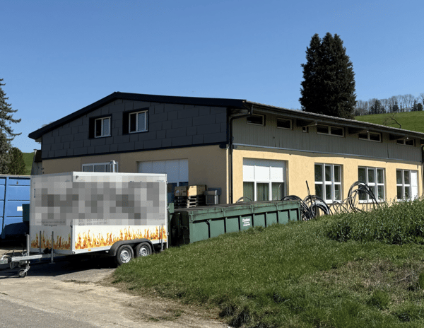 Halle industrielle avec bureau 4