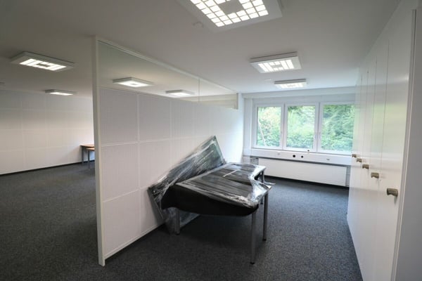 Moderne Büroräumlichkeit zu vermieten 9