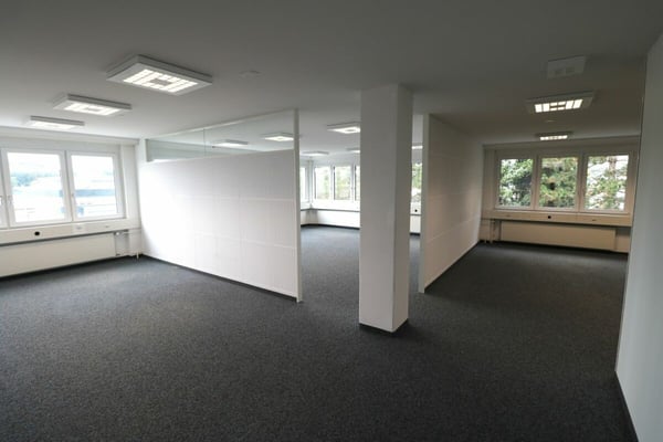 Moderne Büroräumlichkeit zu vermieten 8