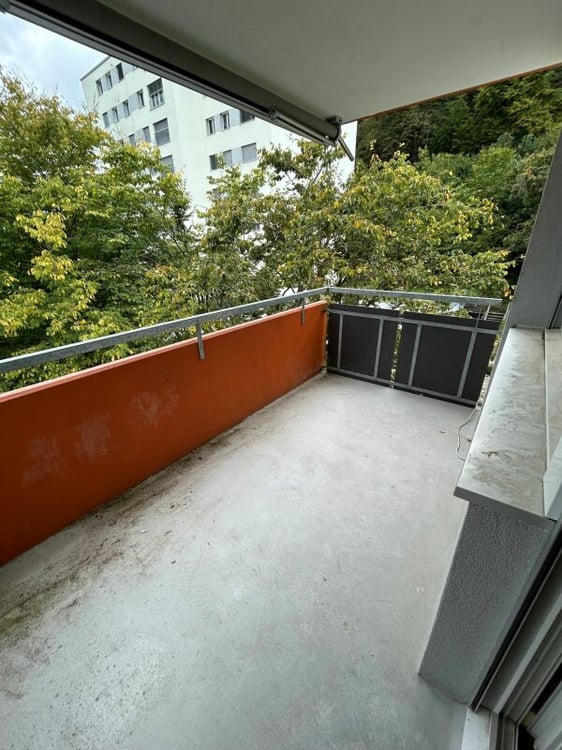 Sanierte 1.5-Zimmer-Wohnung 6