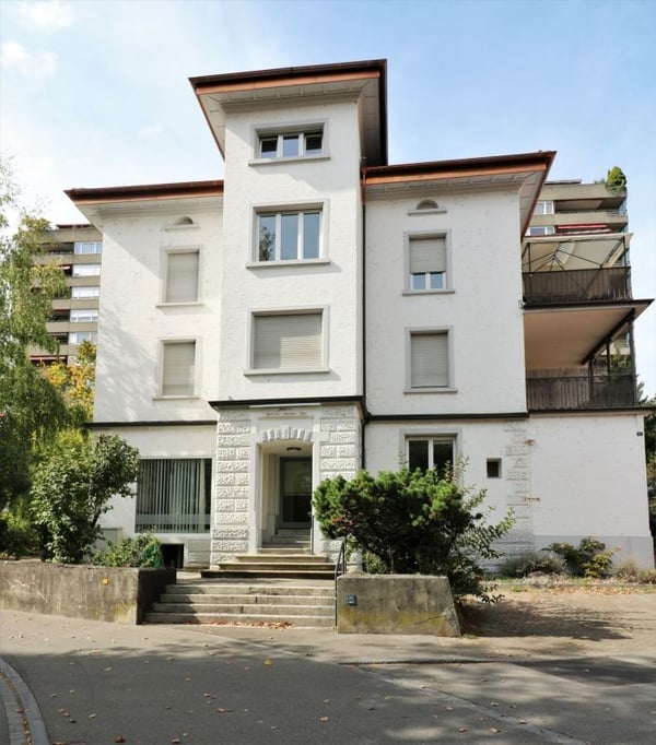 Charmante 1.5-Zimmer Altbauwohnung im Zentrum von Neuhausen 12