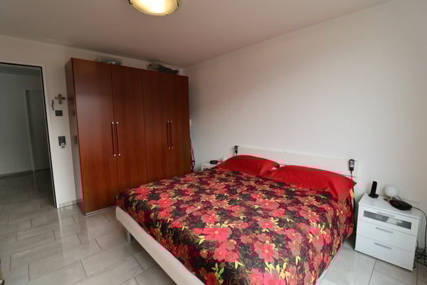 Helle Eigentumswohnung in familienfreundlichem Quartier - Tiefgaragenplatz im Kaufpreis inbegriffen 6