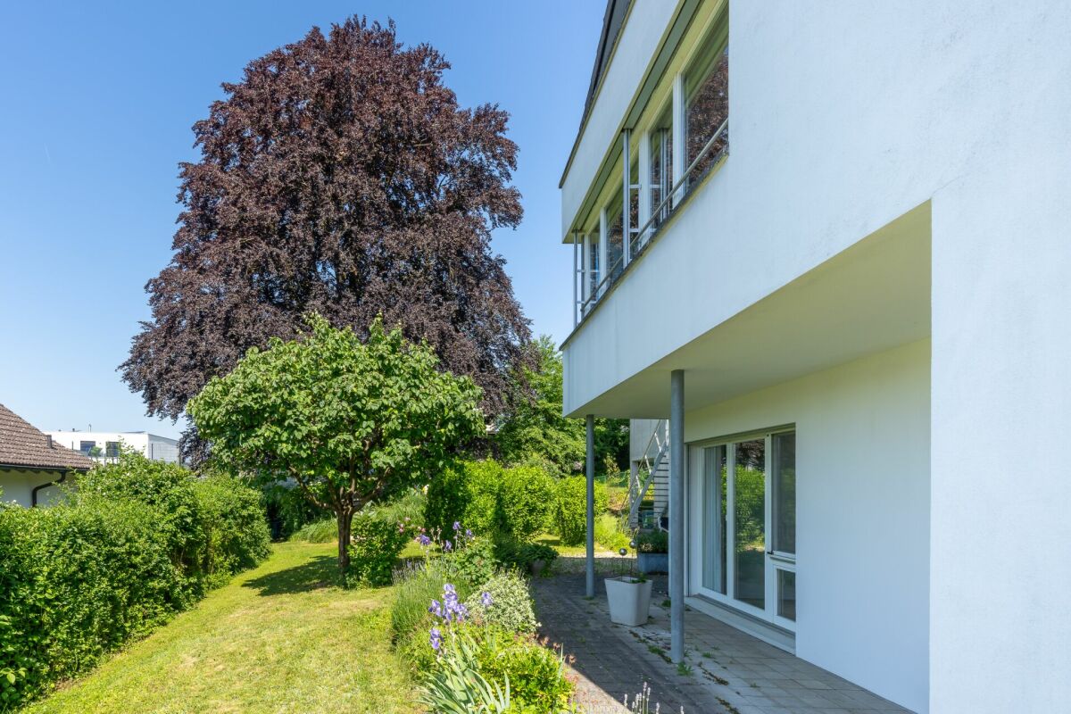 Architektenhaus mit Rheinsicht